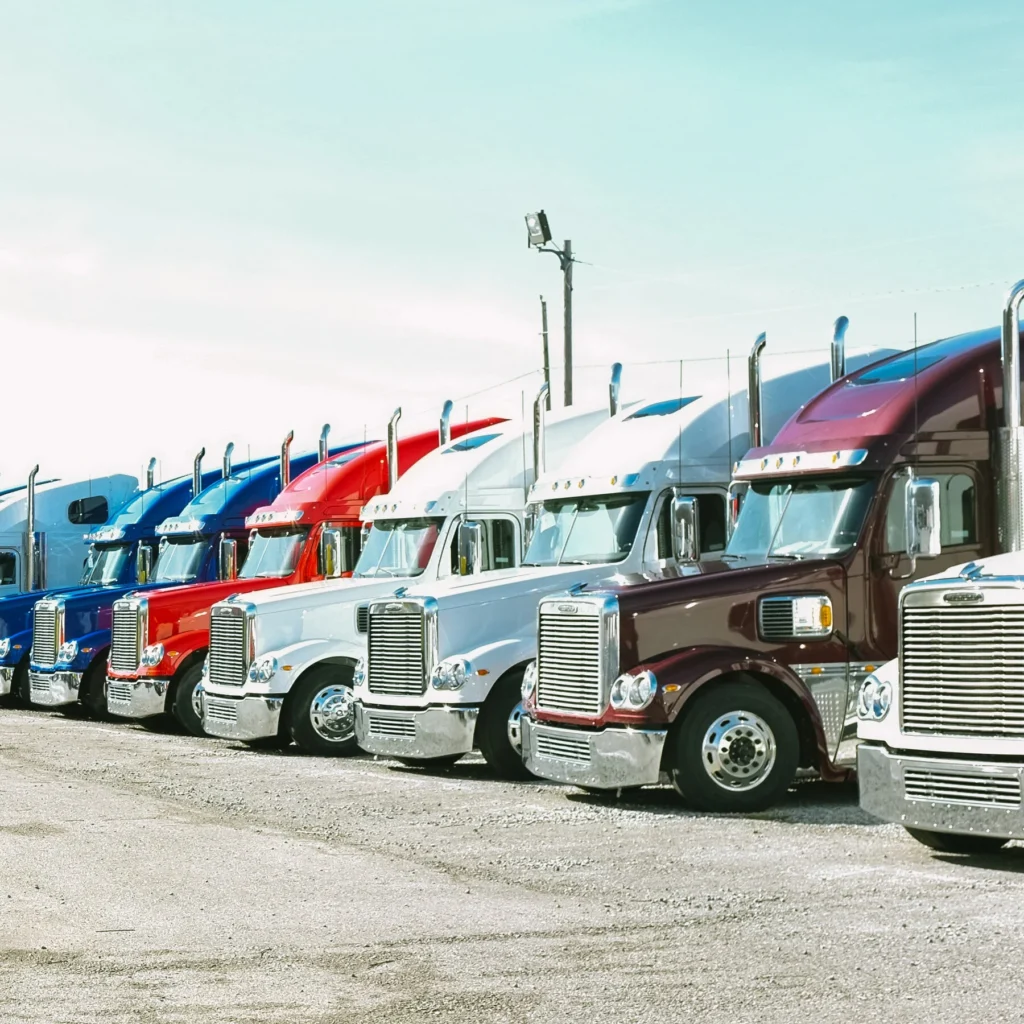 Trump Sets Tariffs on Trucks and Buses and Extends Exemptions for Automakers