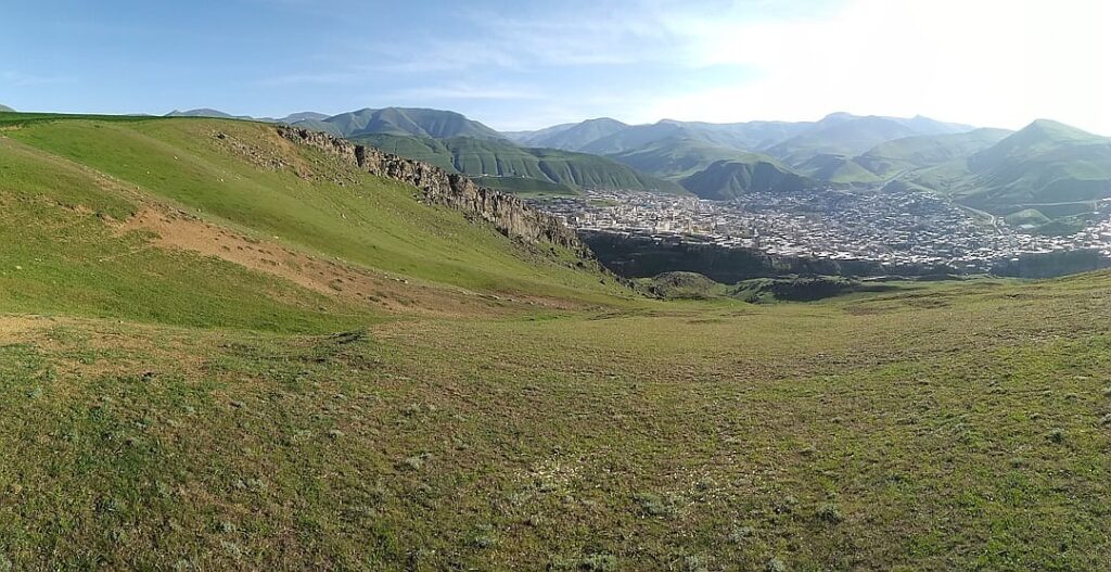 Natural Gas Falls on Shifting Weather Forecasts