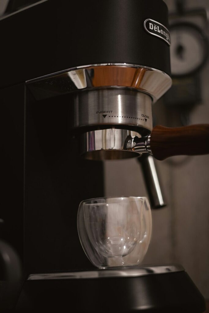 Arabica Coffee Prices Hit Record on U.S., Colombia Tariff Spat