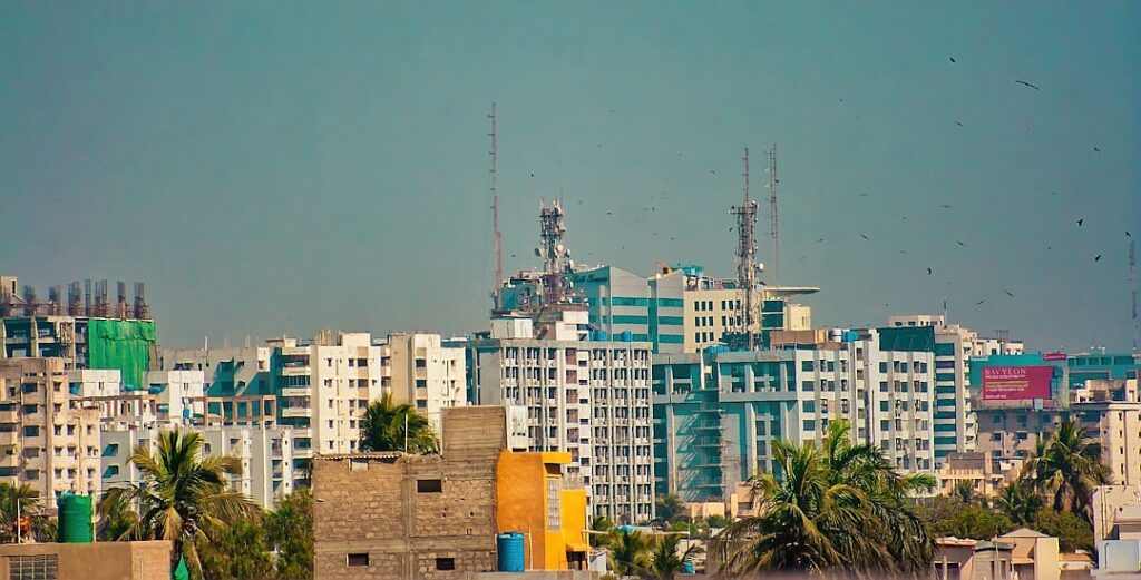 Building-Products Distributor QXO Launches Hostile Bid for Beacon