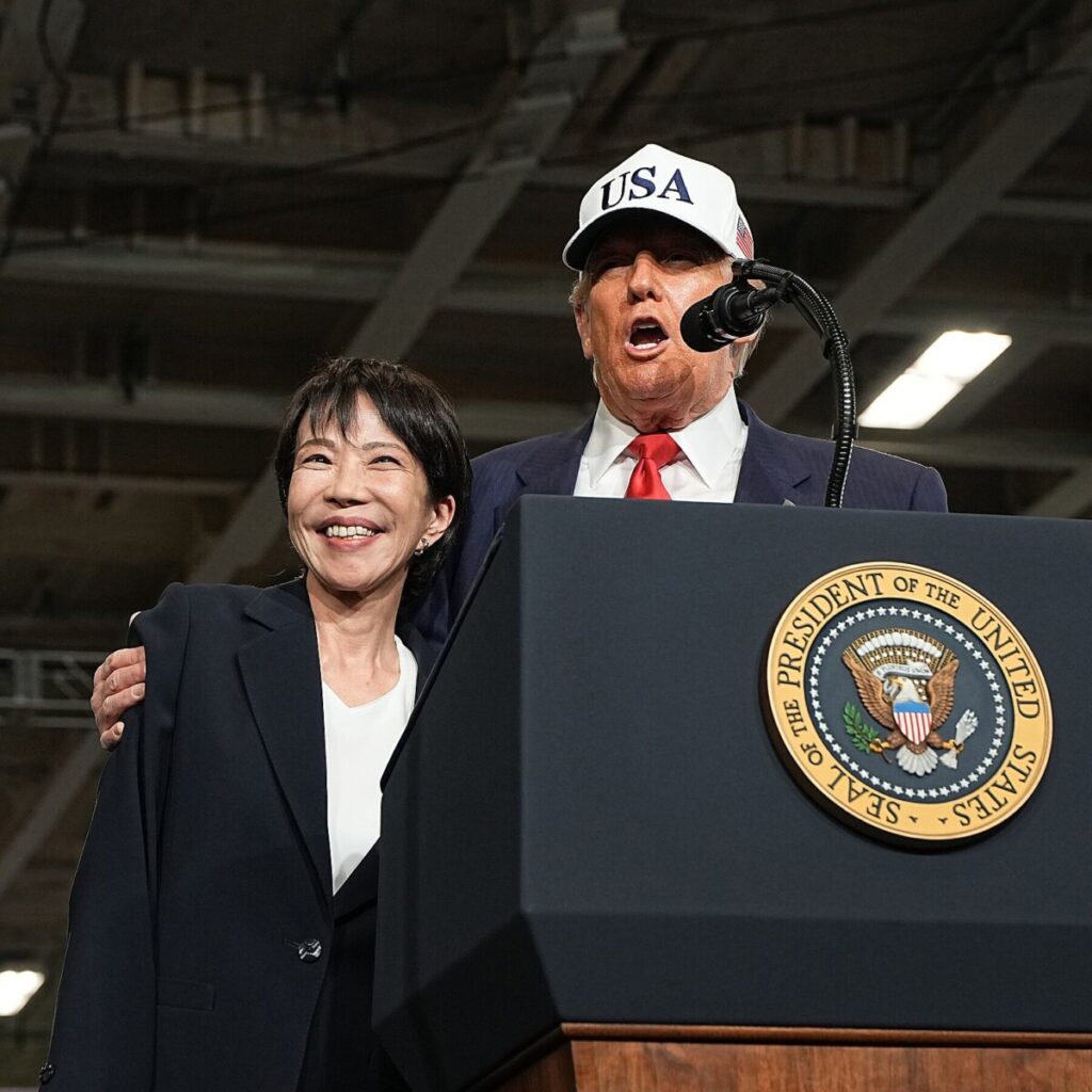 Trump Bonds With Japan’s Leader Over Baseball and U.S. Beef