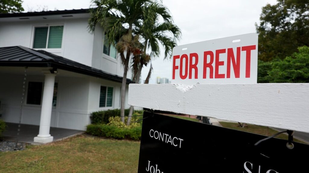 Single-family rent growth just hit the lowest level in 15 years, new report finds