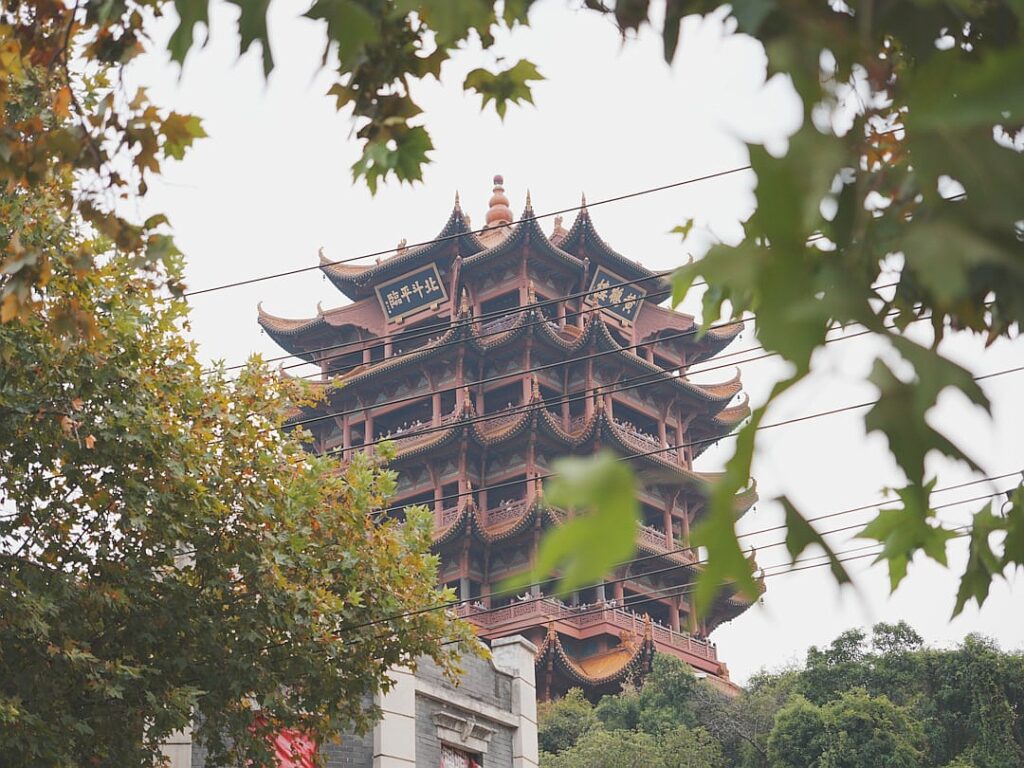 Chinese Investors With Few Options Turn to Dividends