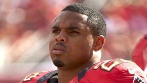 Doug Martin Reportedly Leapt From Second Story of Rehab Center Months Before Death