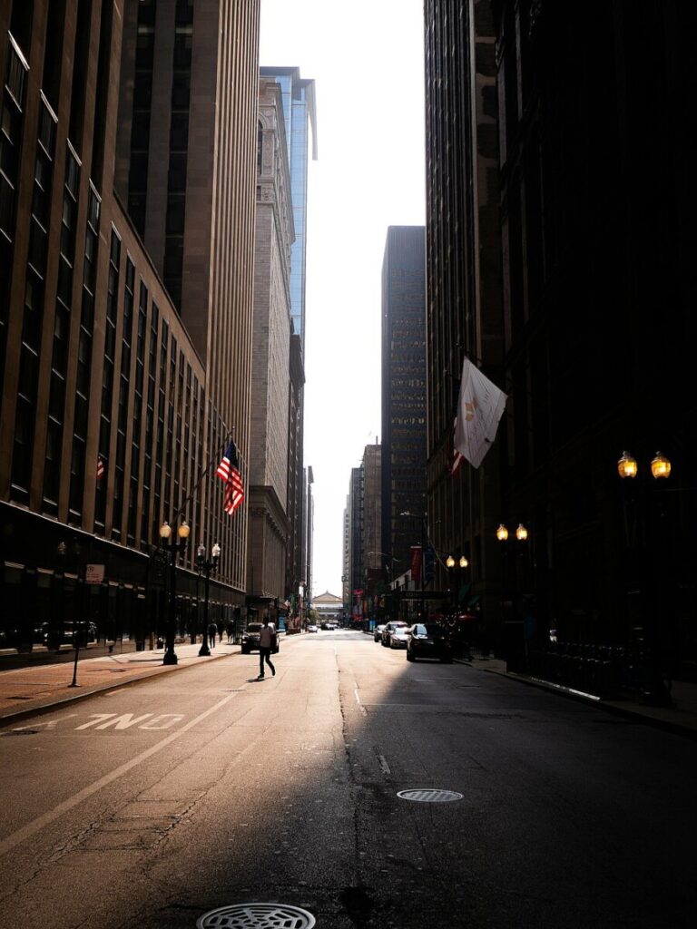 Stocks Sink in Broad AI Rout Sparked by China’s DeepSeek