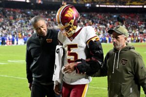 Week 10 Fantasy Football Injury Report: Jayden Daniels, Tucker Kraft And More