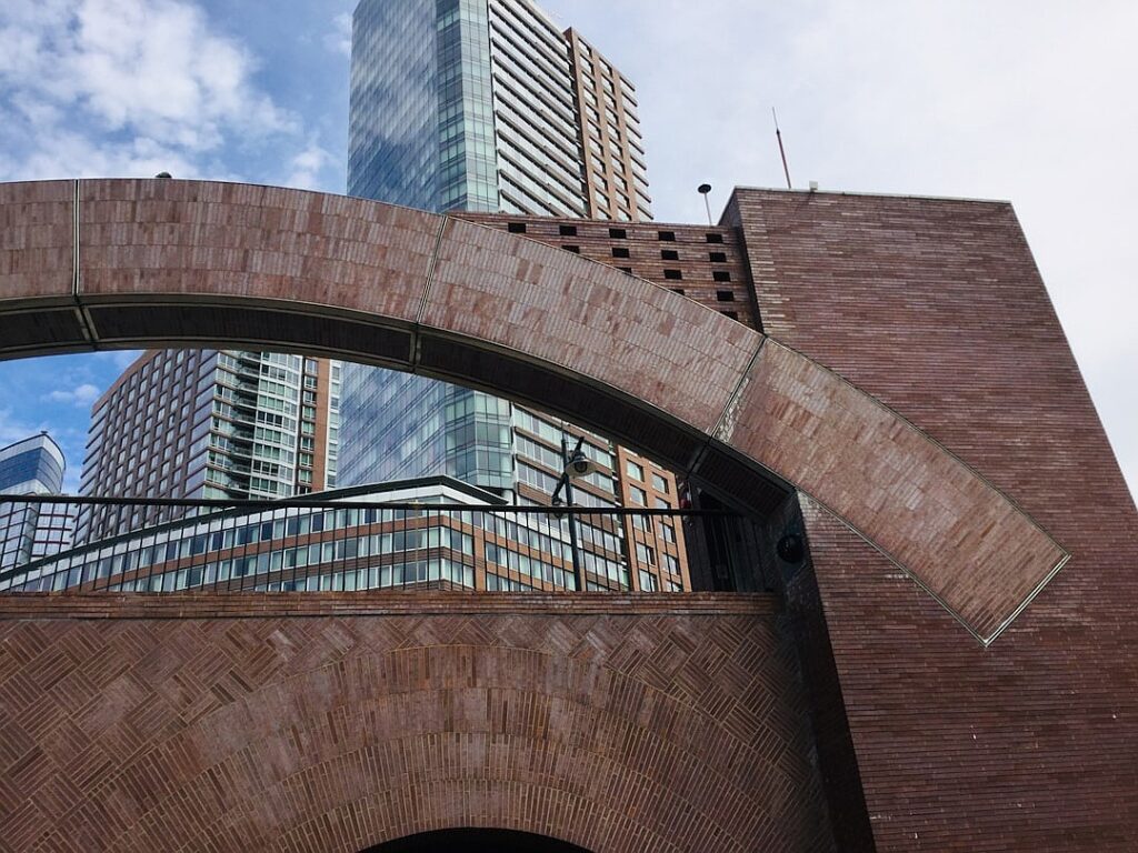 ‘I’ll Go When You Go,’ Jimmy Kimmel Tells Trump