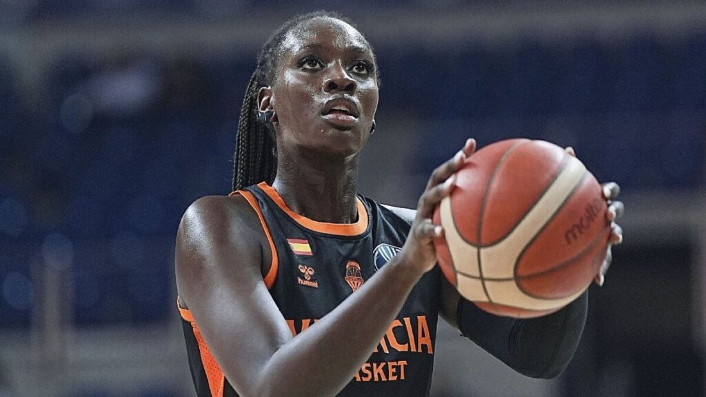 WNBA mock draft: There’s a new No. 1 replacing Lauren Betts at the top
