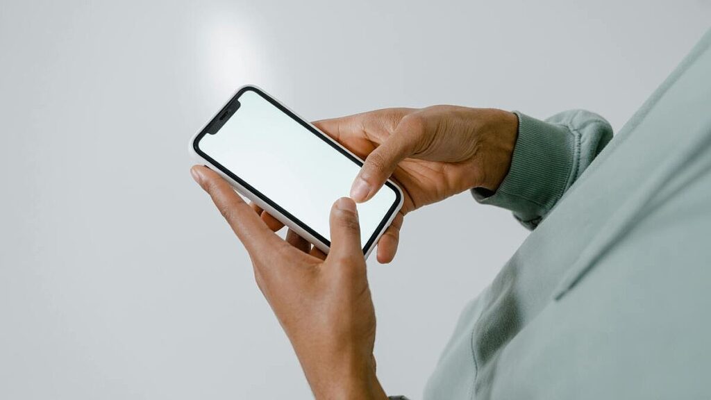 Turn your smartphone into a powerful scanner for life with this $40 app