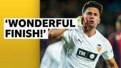 Watch Duro’s spectacular overhead kick for Valencia