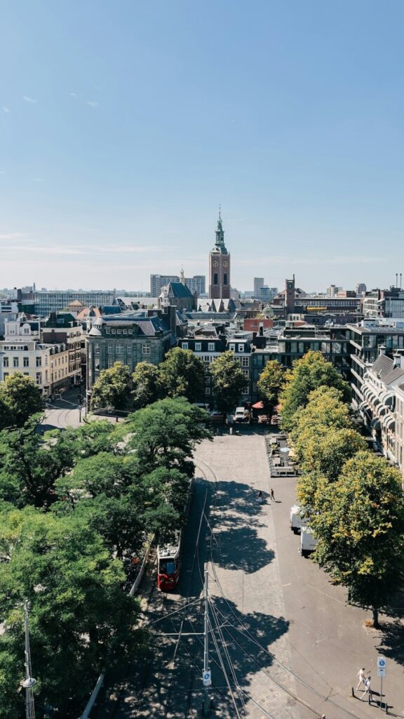 The Internet Loves Peptide Therapy. Is It Really a Miracle Cure?