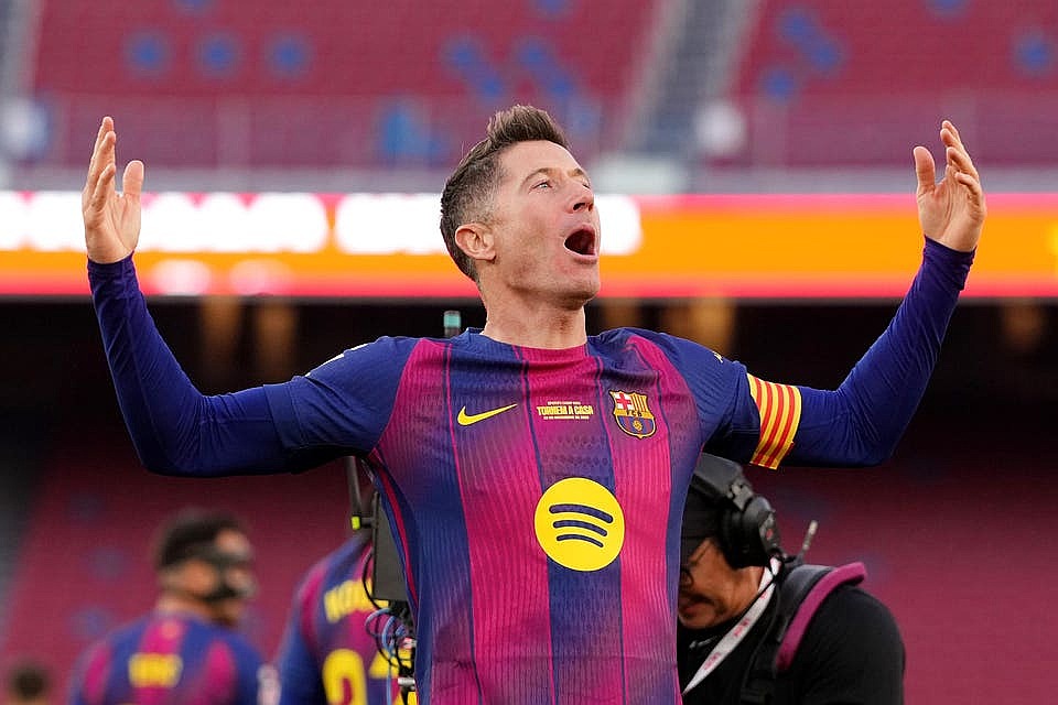 FC Barcelona Striker Robert Lewandoski ‘Proud’ To Score First Goal At Camp Nou