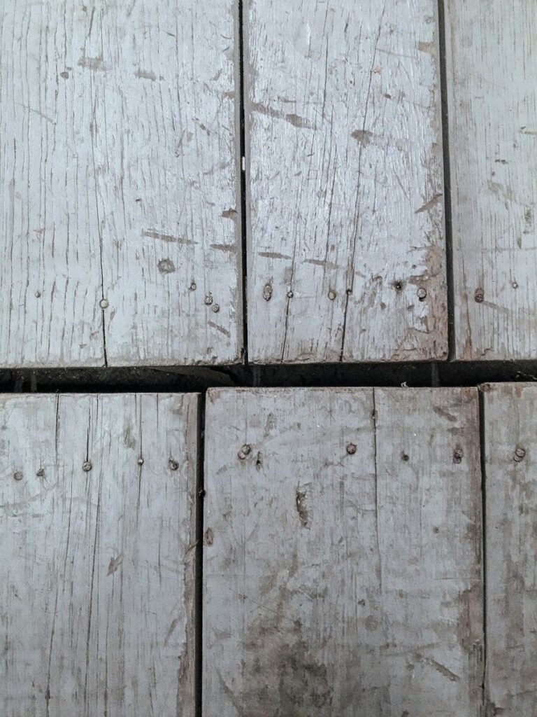 Cracks are appearing in OpenAI’s dominant façade