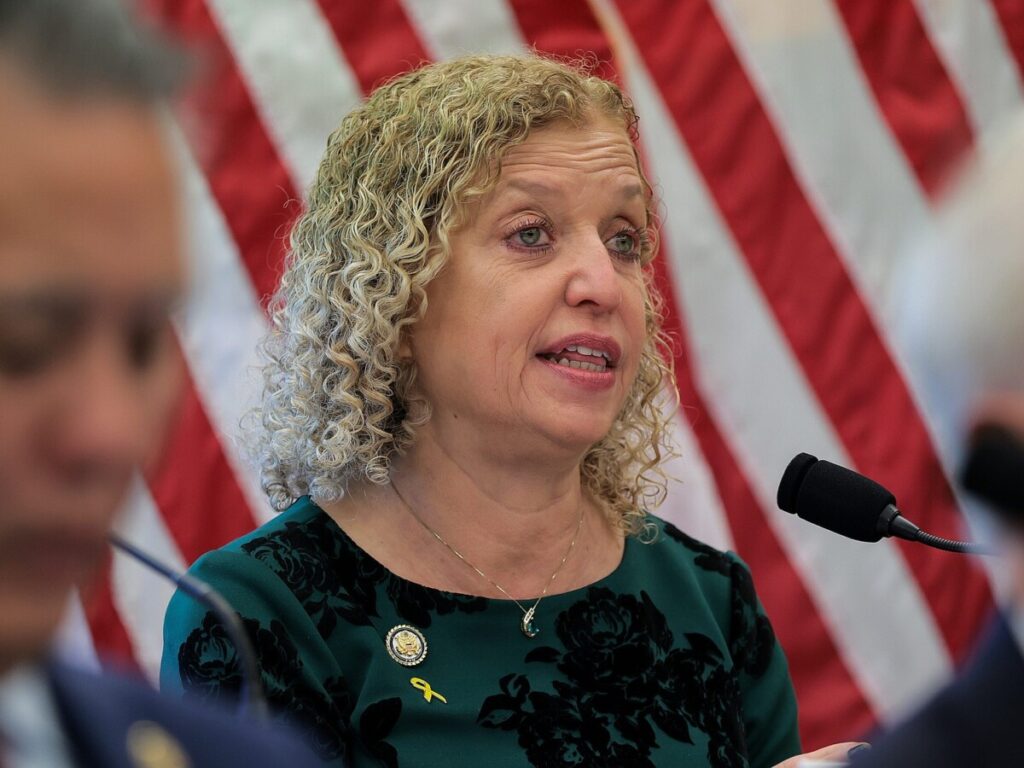 Rep. Debbie Wasserman Schultz says pressure to straighten her curly hair followed her throughout her career