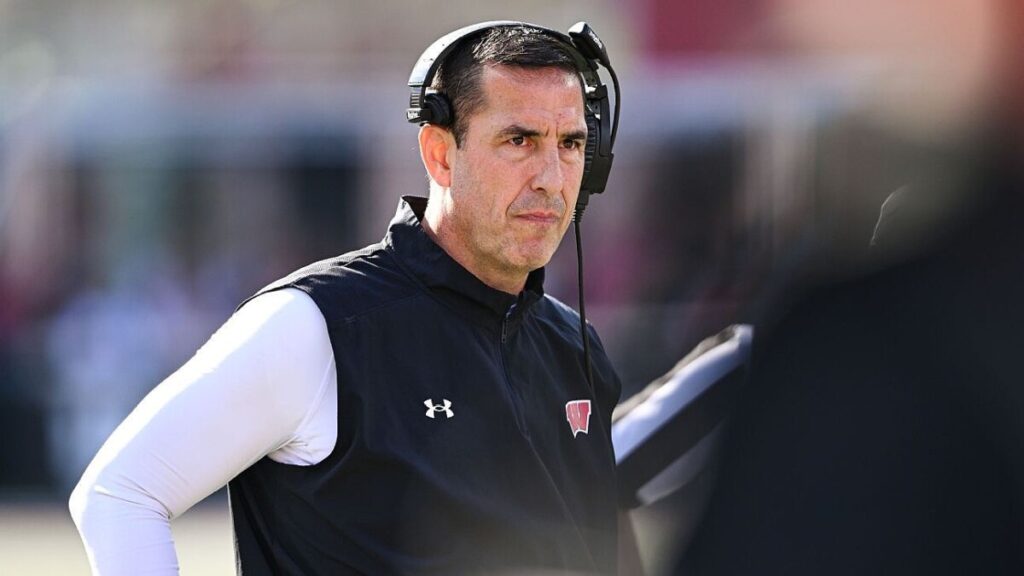 Wisconsin’s Fickell to return in 2026, AD says