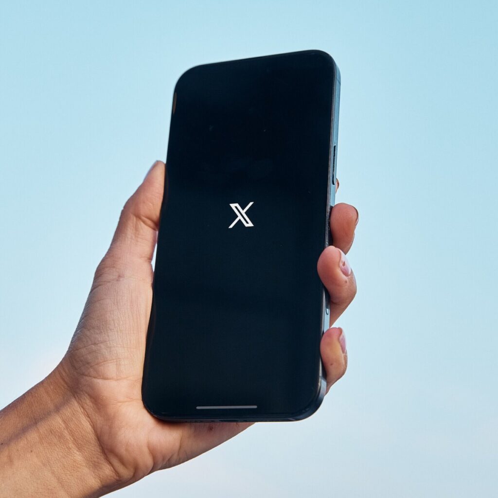 X Displays Users’ Locations, Fueling Scrutiny Over Political Accounts