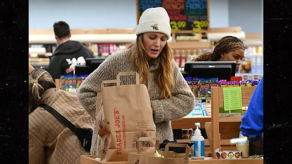 Blake Lively Shops at Trader Joe’s Amid Expensive Legal War With Justin Baldoni, See Pics