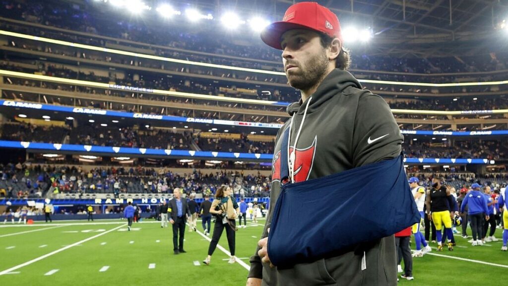 Sources: Bucs get good news on Mayfield’s MRI