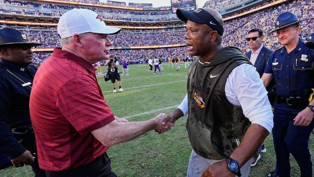 ‘We’re working to the end’: How interim coaches handle their short time in charge