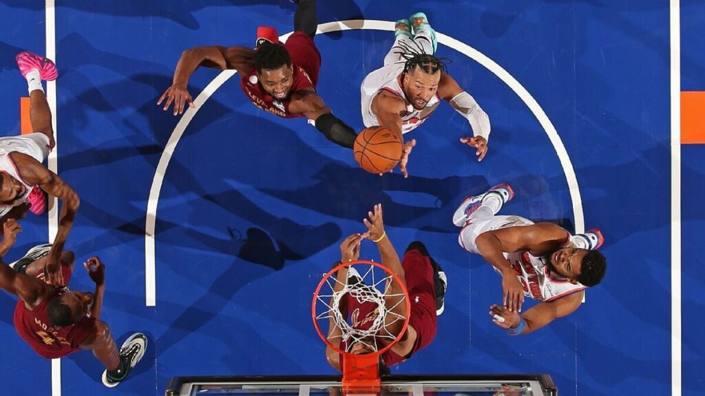 Early NBA contender questions: How top 16 teams can keep playoff hopes alive