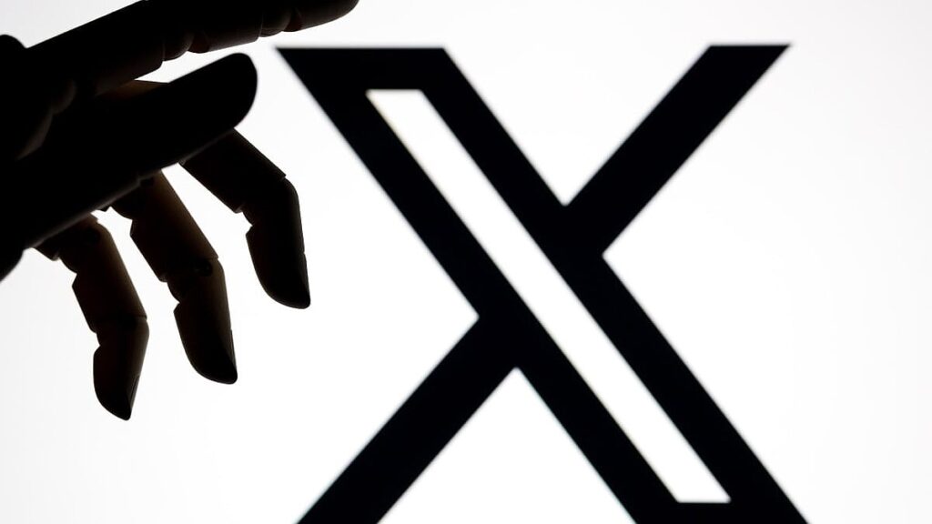 What Xs new country based in feature tells us about fake accounts