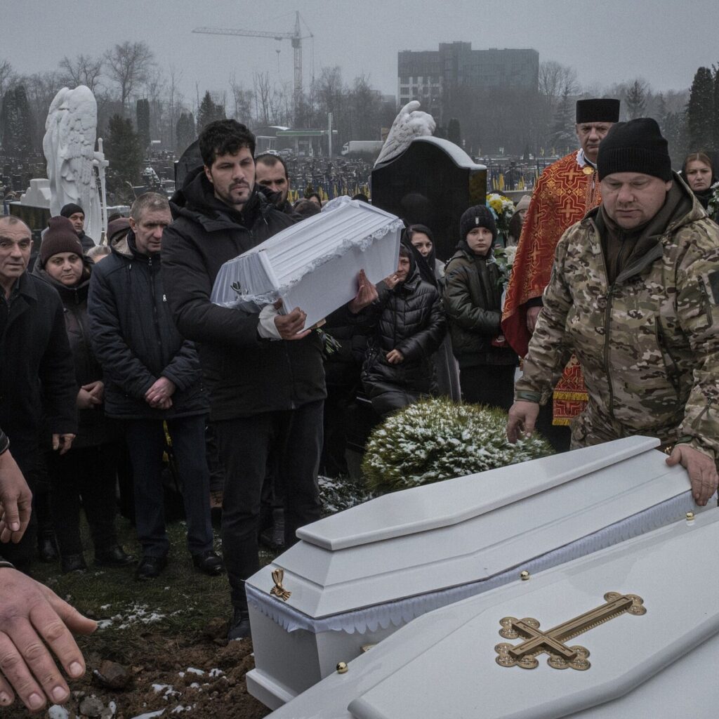 As Trump Pushes to End Ukraine War, Europe Toils to Have a Say