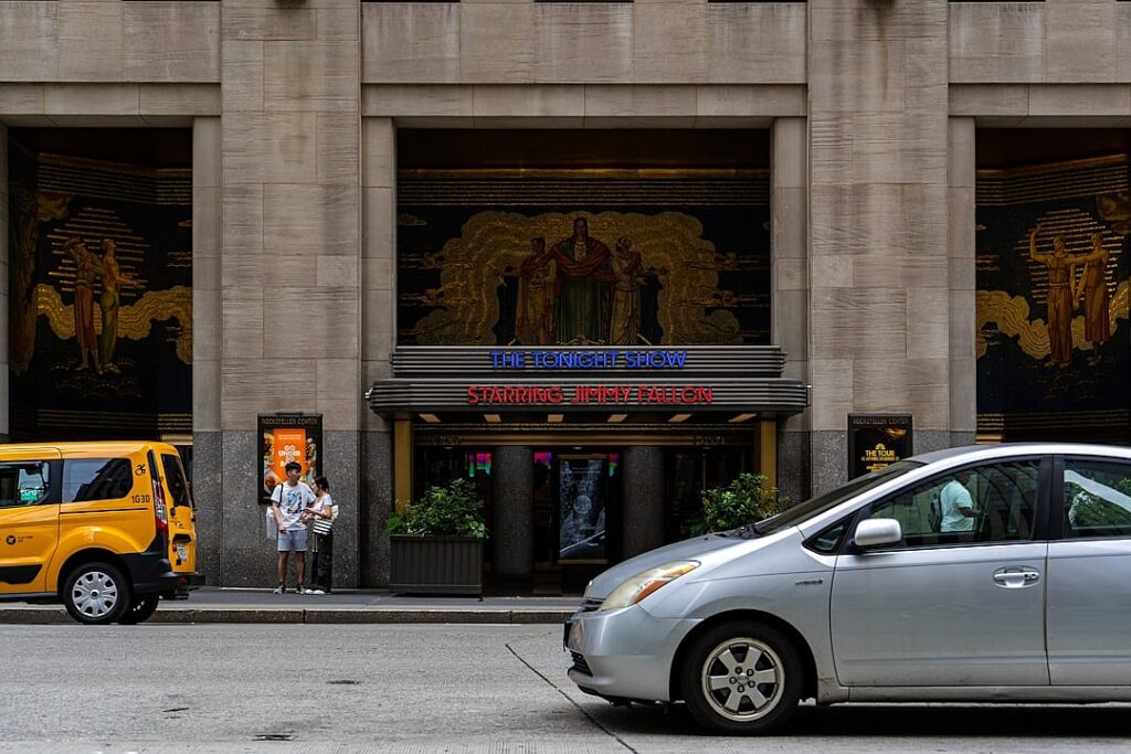 Jimmy Kimmel Prepares for Hurricane Epstein