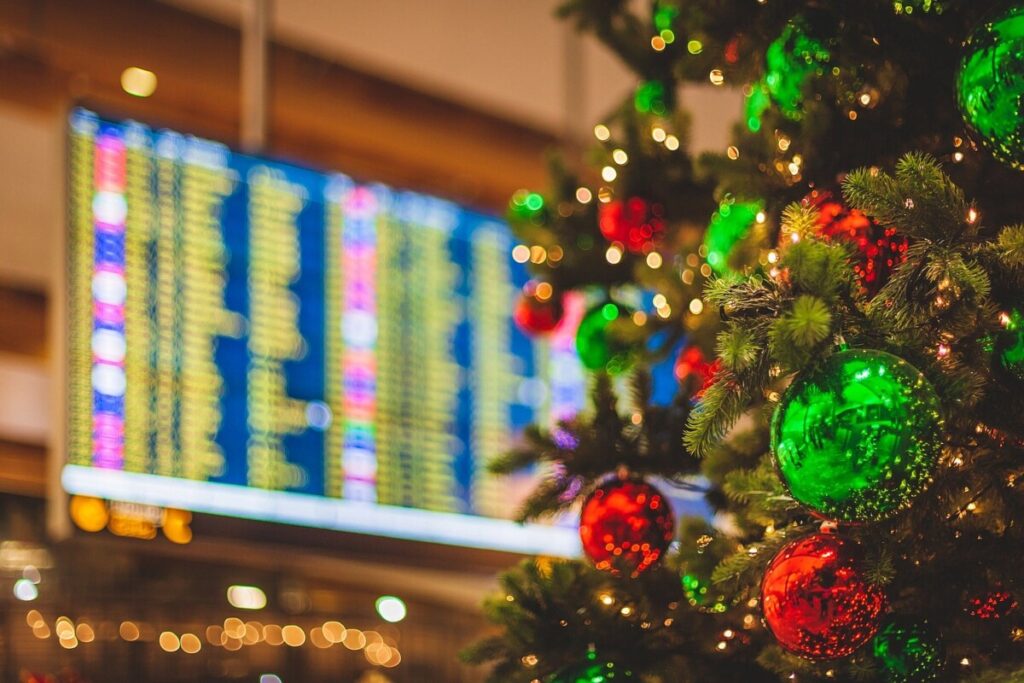 10 real-world tips you need for flying this holiday season