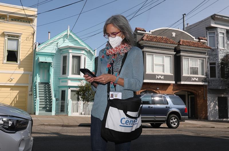 Republican push to make U.S. census surveys voluntary alarms statisticians