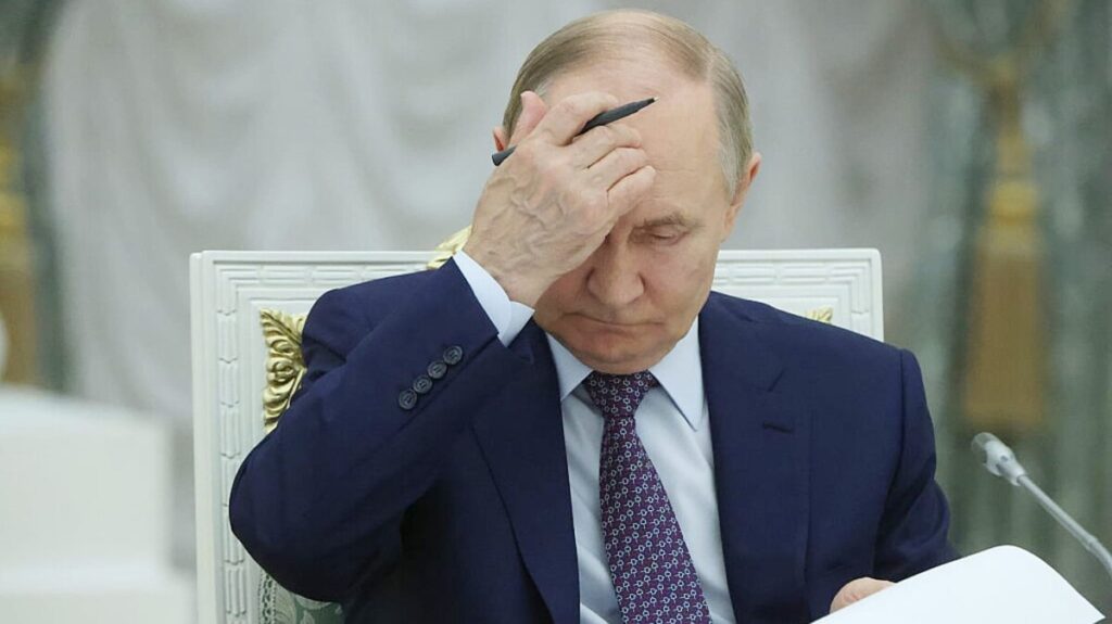 All eyes on Russia as it weighs Ukraine peace plan with caution