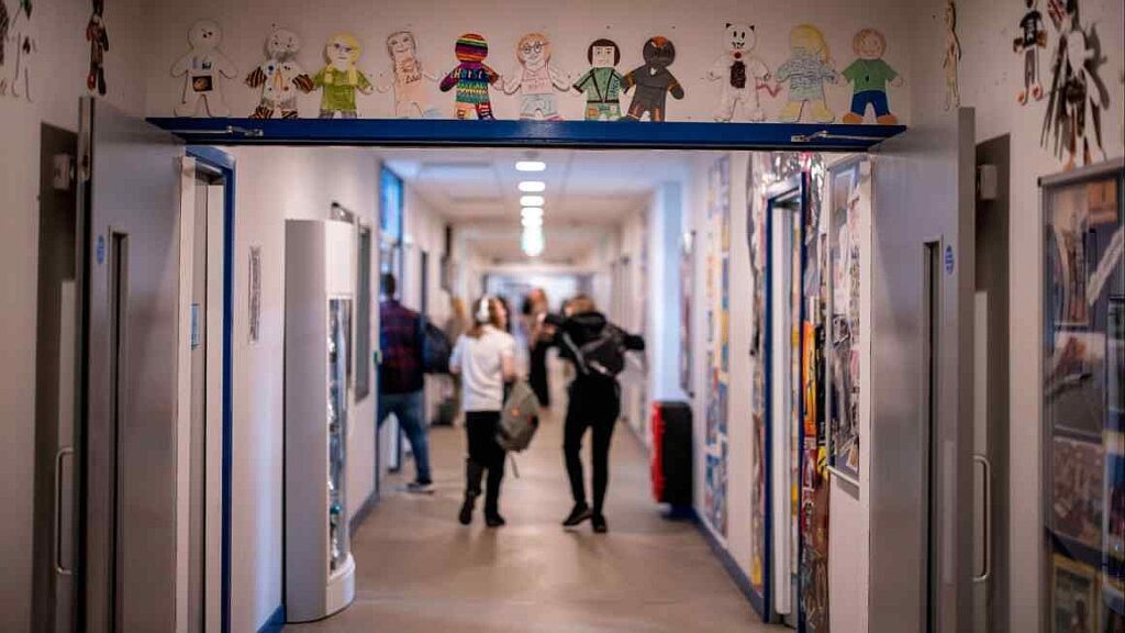 Painful choices on welfare still lie ahead for Reeves despite tax rises