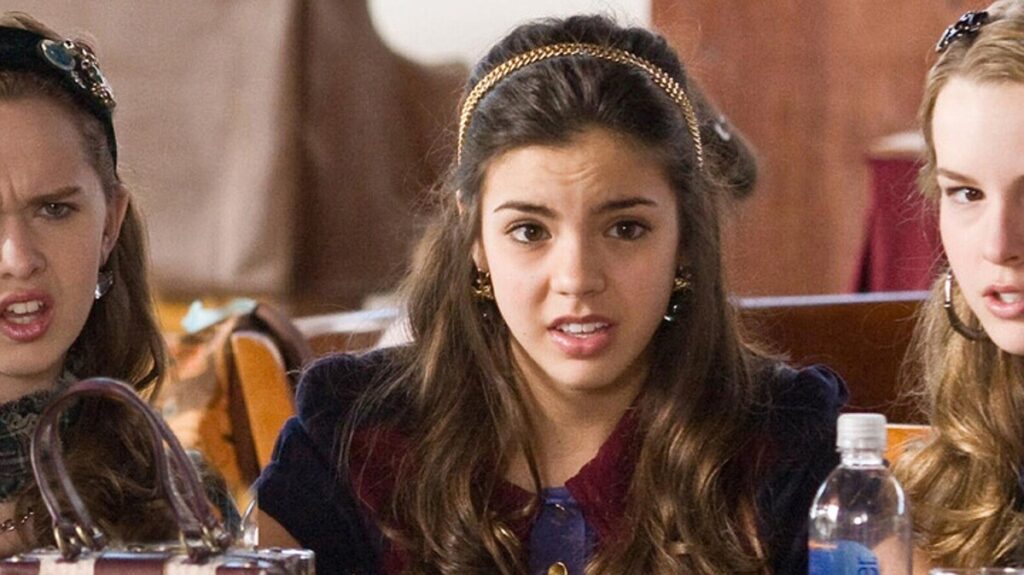 Alicia In ‘The Clique’ ‘Memba Her?!