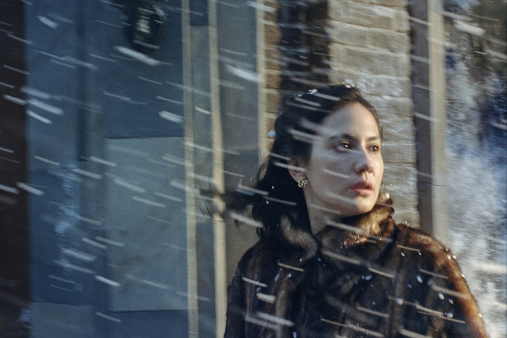 Oscar-Winning ‘Wicked’ Costume Designer Paul Tazewell Boards Indonesian Biopic ‘Rose Pandanwangi’ (EXCLUSIVE)