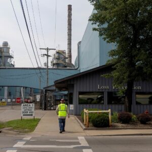 A MAGA Senator Promised Hope for a Dying Ohio Mill. Then Reality Set In.
