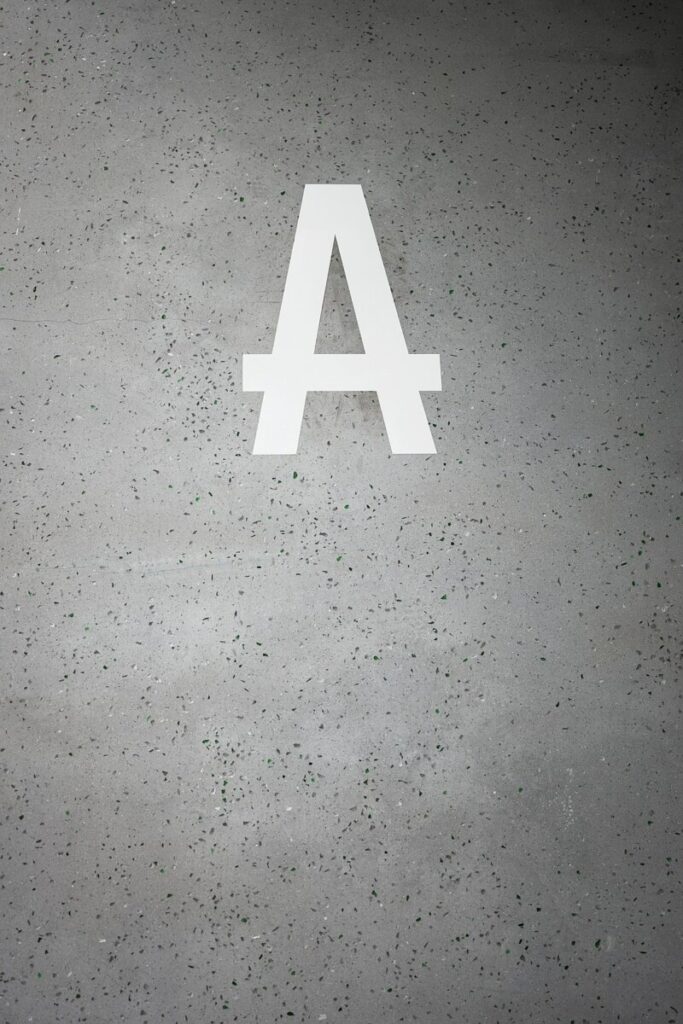 A corruption scandal costs Volodymyr Zelensky his top aide