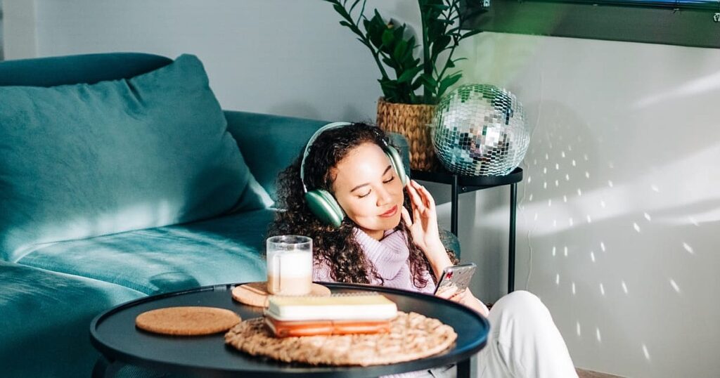 Calling All Homebodies: We Found Cozy Amazon Black Friday Buys From $5