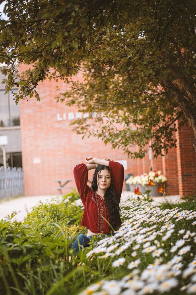 How do you replace a CEO like Tim Cook or Warren Buffett?