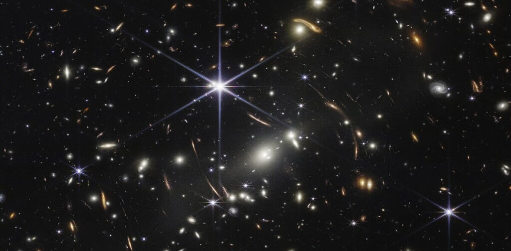 When darkness shines: How dark stars could illuminate the early universe