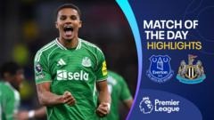 Newcastle defeat Everton for first league away win