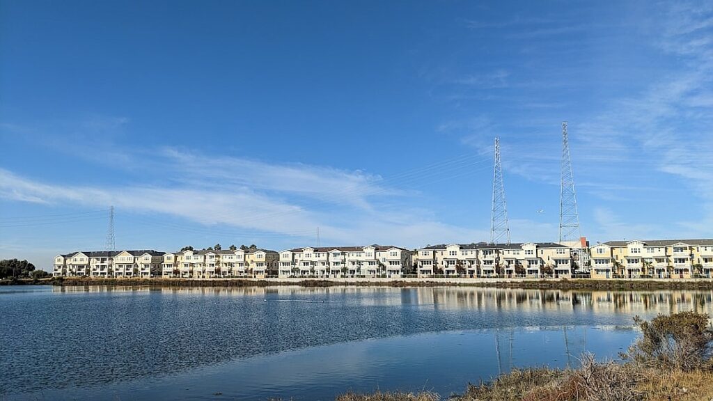 Homes for Sale in Manhattan and Brooklyn