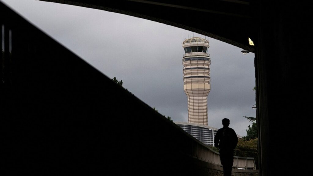 ‘The problems are mounting daily:’ Air traffic controllers miss first paychecks in government shutdown