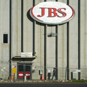 As Beef Prices Remain High, Trump Calls for Inquiry Into Meatpackers