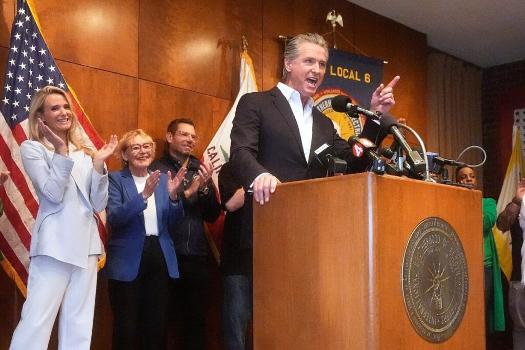 Howie Carr: Time to gerrymander in New England!