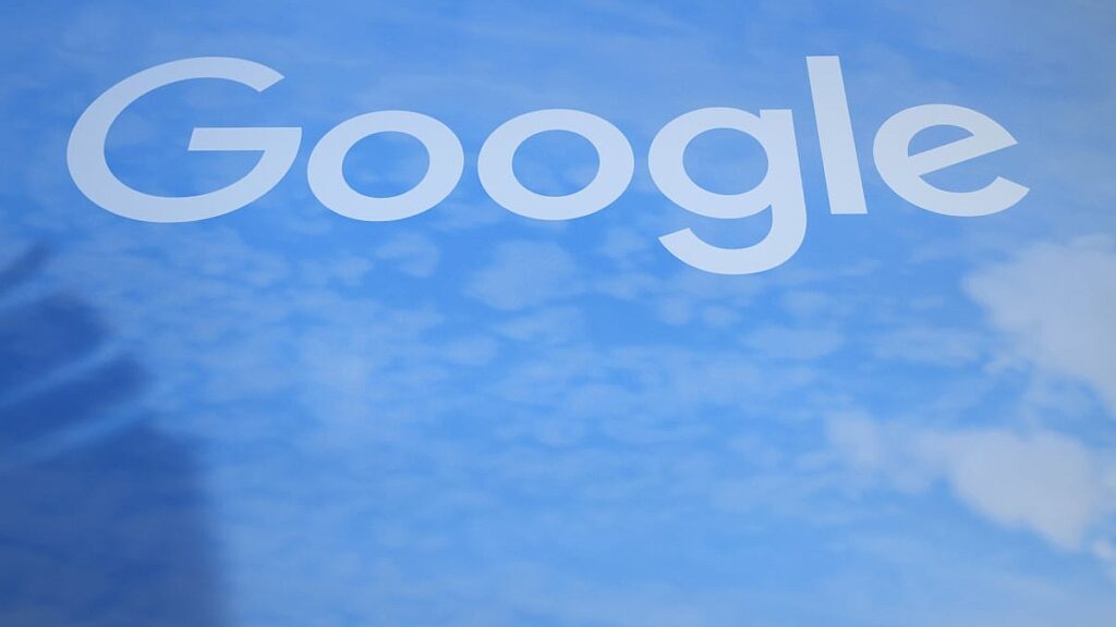 Google unveils Private AI Compute, its answer to Apples Private Cloud Compute