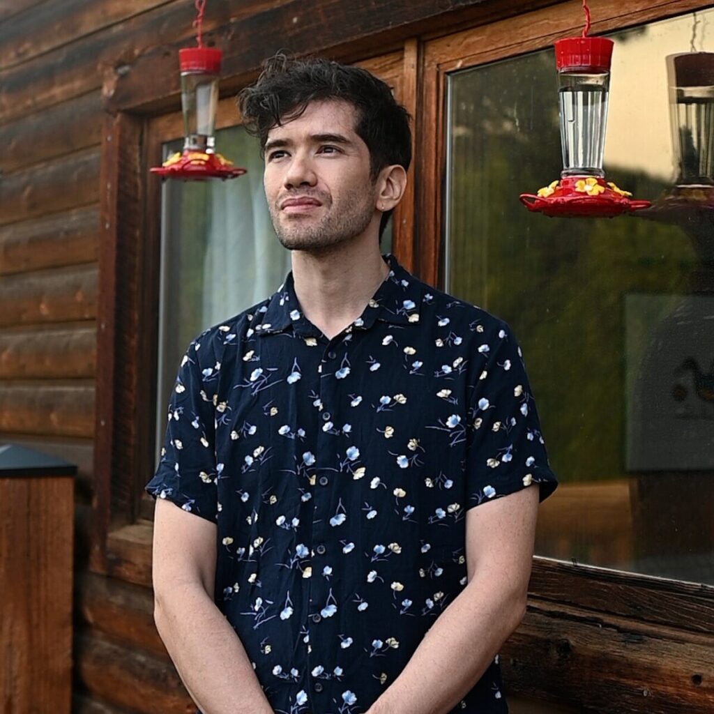 He Studied Why Some Female Birds Look Like Males