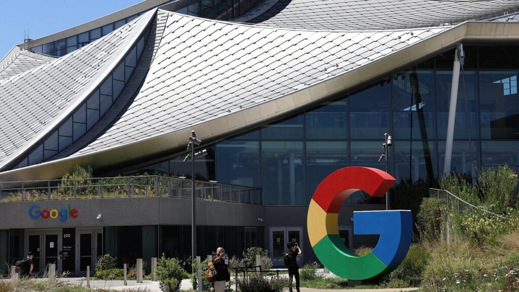 Google launches a lawsuit targeting text message scammers