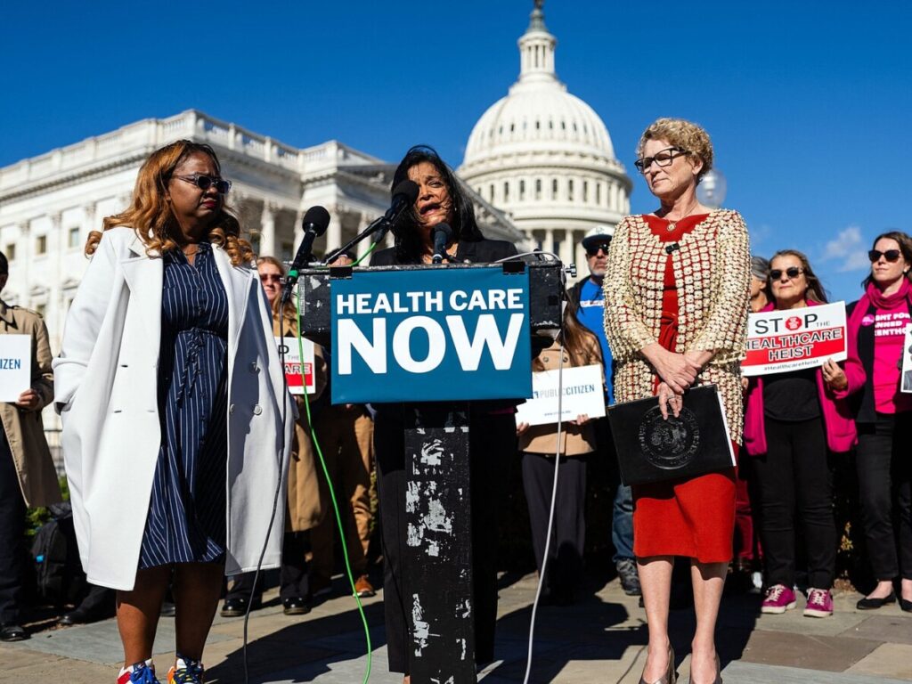 Should the US fund health insurance or leave it to the market?