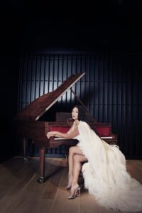 Chloe Flower Honors Women Composers With ‘She Composed: The Holidays’