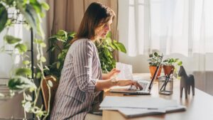 IRS unveils Roth IRA income limits for 2026