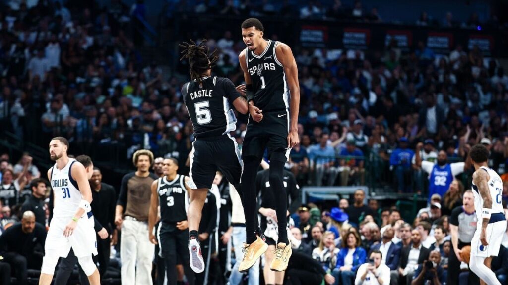Area 51, an alien and the most fearsome young duo in the NBA